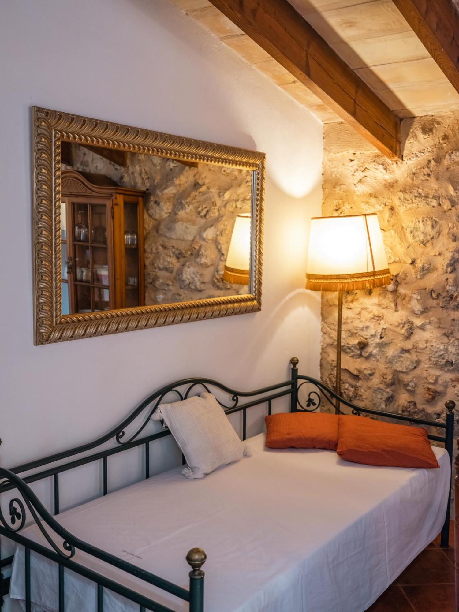 Finca Sa Cova Vella Манакор Экстерьер фото